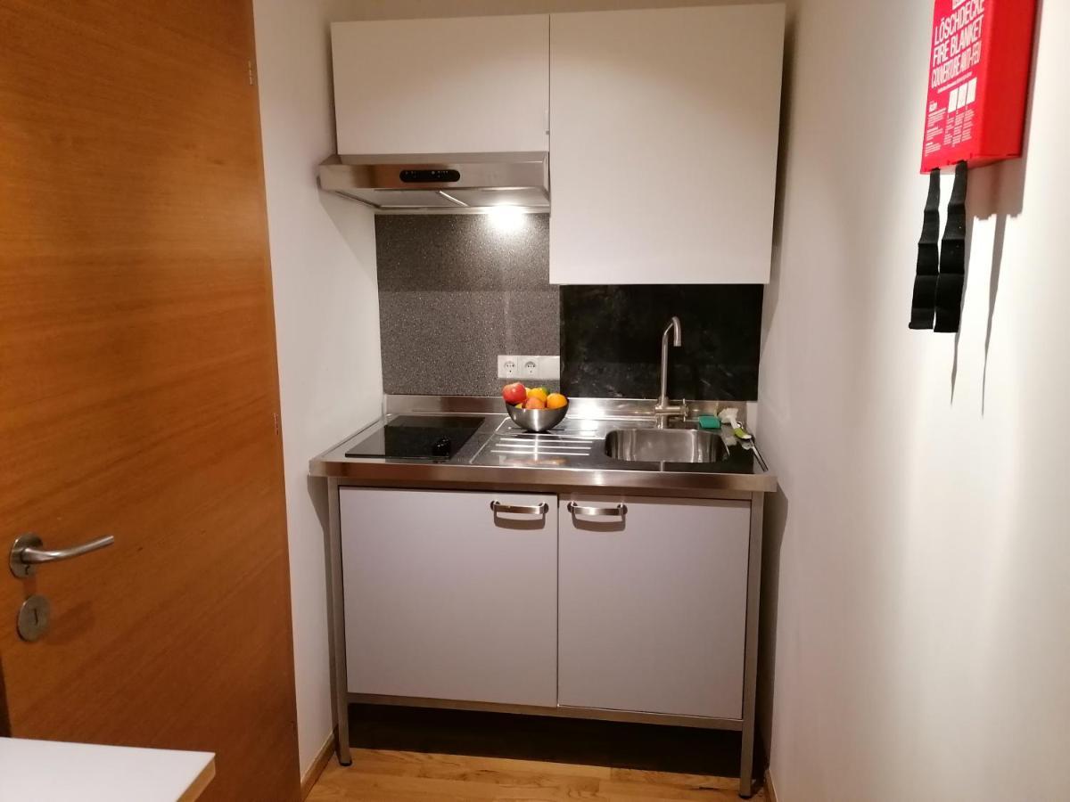Mo'S Apartments Майрхофен Экстерьер фото